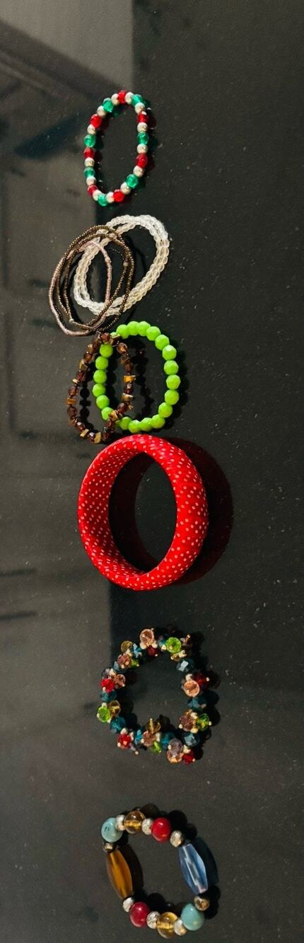 10 Pc Colorful Bracelet Lot Beaded Stretch Red Bangle Boho Costume Jewelry